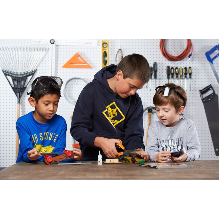 Official Pinewood Derby Car Kit - Includes Wood Block, Wheels, and