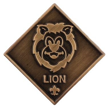 Cub Scout Lion Diamond Parent Pin